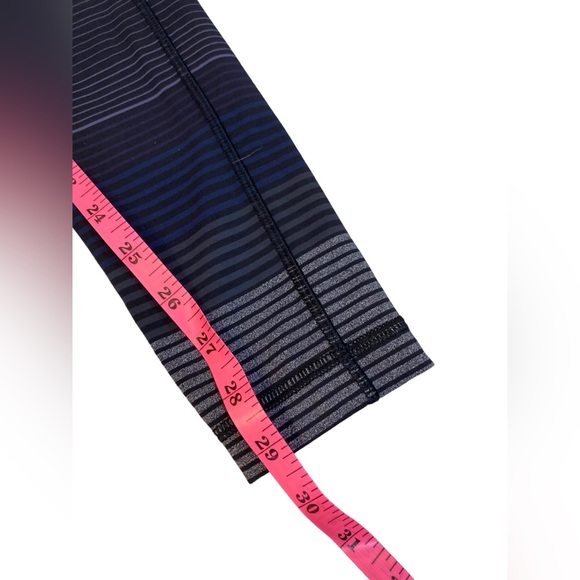 lululemon | size 4 Speed Tight II Om Stripe Black Multi / Black - Picture 10 of 11